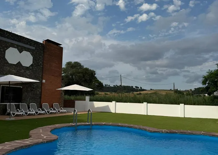 Casa L'avi Ferienhaus *